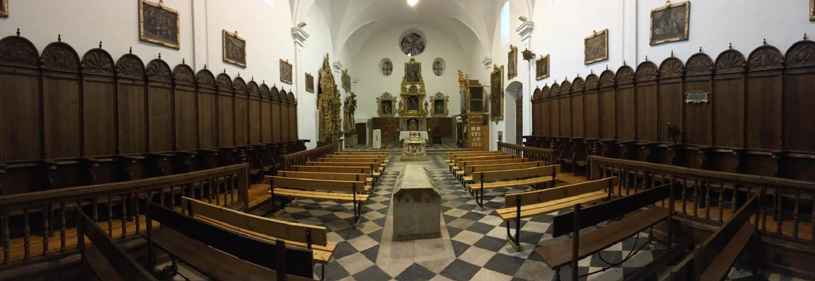 Choir of the church of the Monastery of Sancti Spiritus el Real